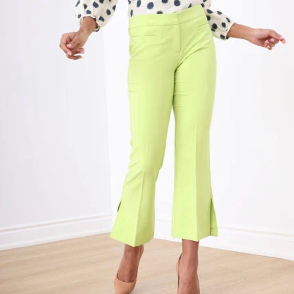070 CLEO NWOT Lime cropped pants